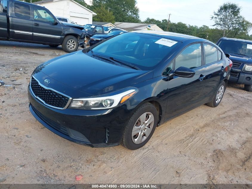 3KPFK4A74HE093101 2017 KIA FORTE - Image 2