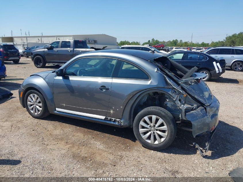 2017 Volkswagen Beetle #Pinkbeetle/1.8T Classic/1.8T S VIN: 3VWF17AT8HM608895 Lot: 40475762