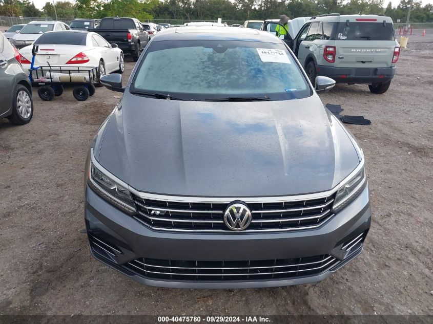 1VWMA7A31KC001351 2019 Volkswagen Passat 2.0T Se R-Line