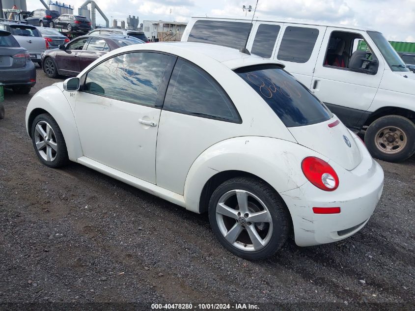 2008 Volkswagen New Beetle Triple White VIN: 3VWFG31C88M515947 Lot: 40478280