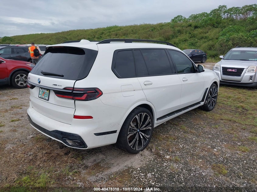 2025 BMW X7(VIN: 5UX23EM04S9X36055