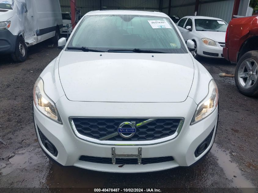 2011 Volvo C30 T5/T5 R-Design VIN: YV1672MK1B2210802 Lot: 40478487