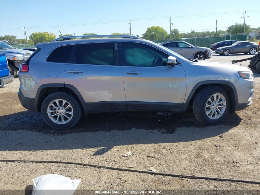 1C4PJLCB3KD144079 2019 Jeep Cherokee Latitude Fwd