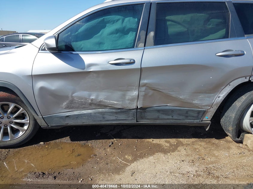 1C4PJLCB3KD144079 2019 Jeep Cherokee Latitude Fwd