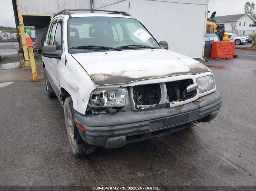 2002 Chevrolet Tracker Hard Top Base VIN: 2CNBJ13C526932640 Lot: 40478742