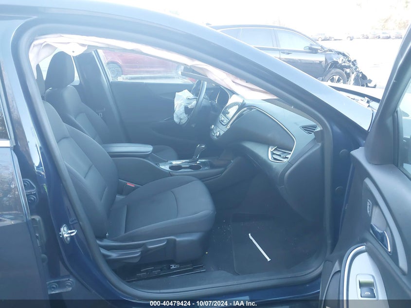 2017 CHEVROLET MALIBU VIN: 1G1ZE5ST1HF163500
