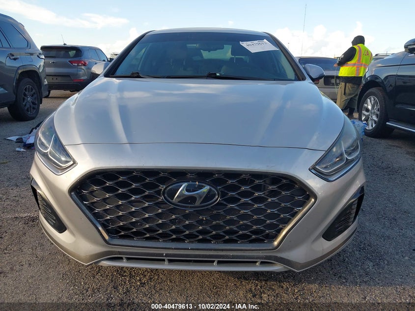 VIN 5NPE34AFXKH802780 2019 HYUNDAI SONATA SEL