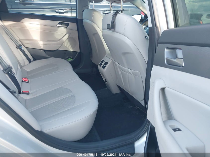 VIN 5NPE34AFXKH802780 2019 HYUNDAI SONATA SEL