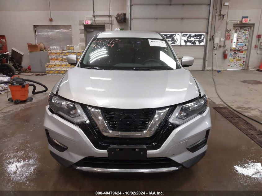 2017 Nissan Rogue S VIN: 5N1AT2MV3HC798870 Lot: 40479624