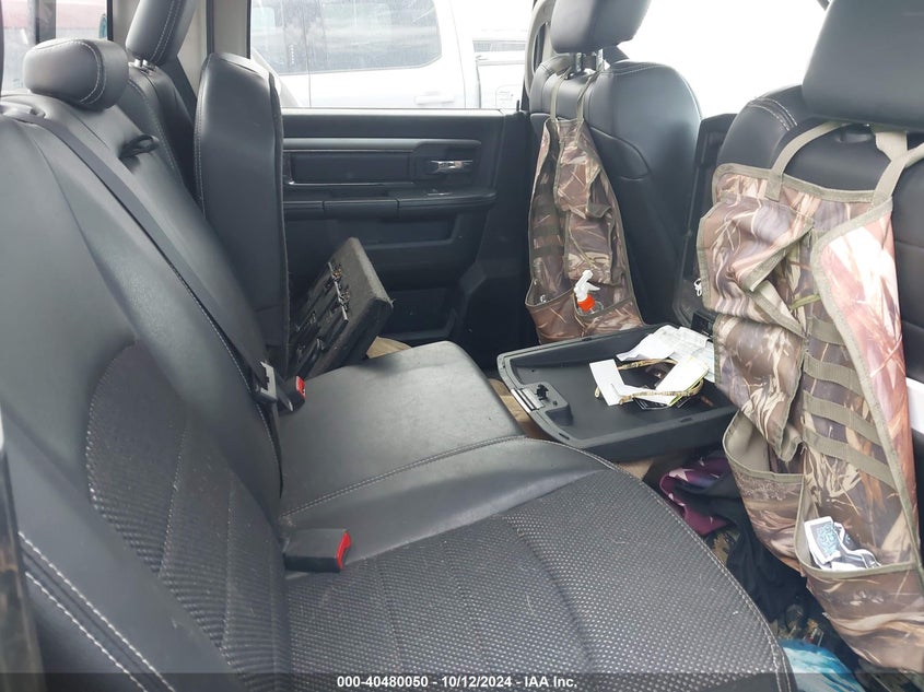 2013 RAM 1500 VIN: 1C6RR7MT4DS682375