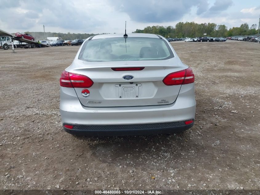 2016 Ford Focus Se VIN: 1FADP3F29GL386679 Lot: 40480085