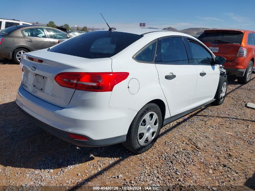 VIN 1FADP3E25HL332699 2017 Ford Focus, S no.4