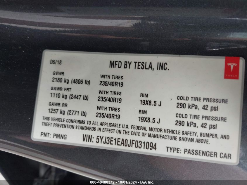 5YJ3E1EA0JF031094 2018 Tesla Model 3 Long Range/Mid Range