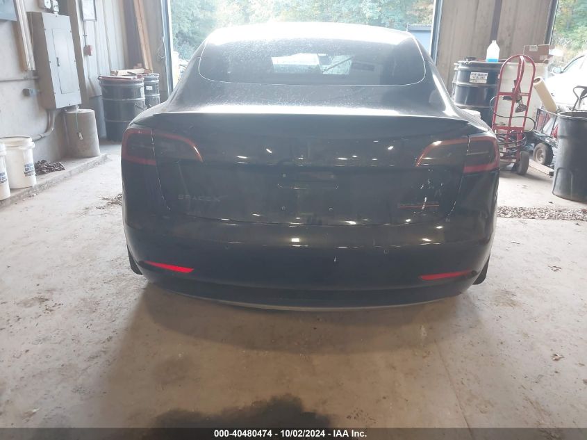 5YJ3E1EBXJF086600 2018 Tesla Model 3 Long Range/Performance