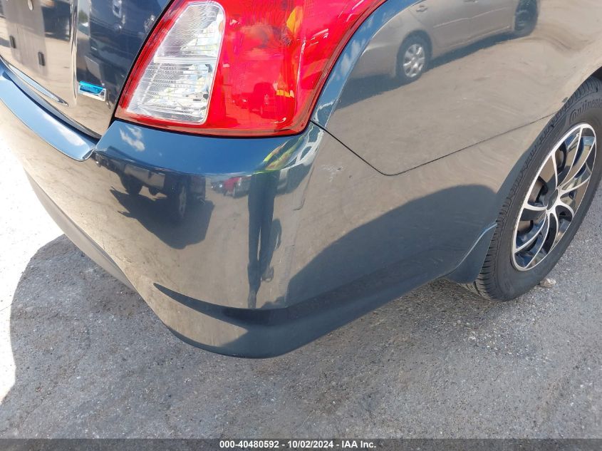 3N1CN7AP0FL839888 2015 Nissan Versa 1.6 S+