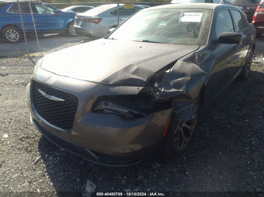 2C3CCAAG1JH277943 2018 Chrysler 300 Touring