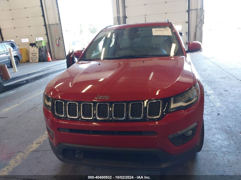 3C4NJCBB9JT351531 2018 Jeep Compass Latitude Fwd