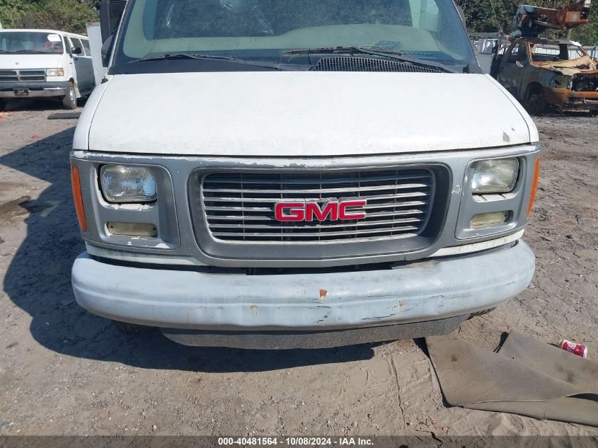 1GDJG31R811211002 2001 GMC Savana Cutaway G3500