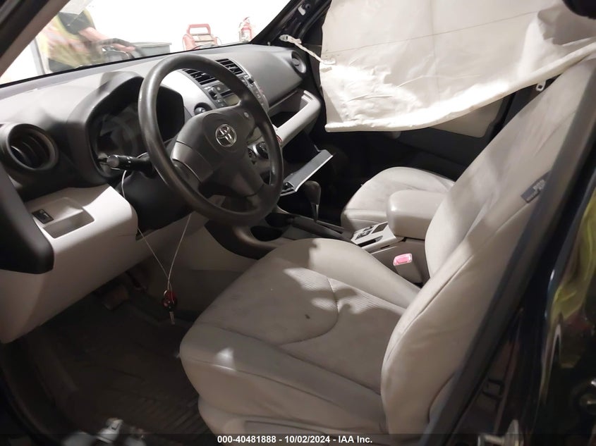 2009 TOYOTA RAV4 VIN: JTMBF33V695002531