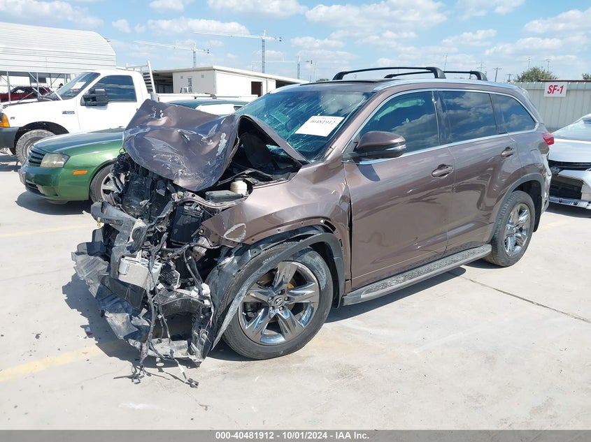 VIN 5TDYZRFH2HS211400 2017 TOYOTA HIGHLANDER LIMITED PLATINUM