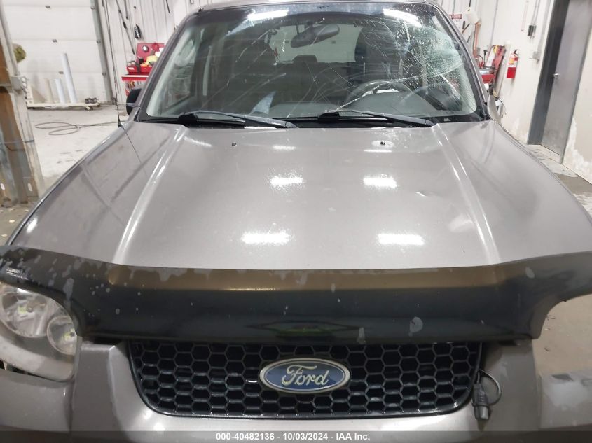 2005 Ford Escape Limited VIN: 1FMYU94105KB07720 Lot: 40482136