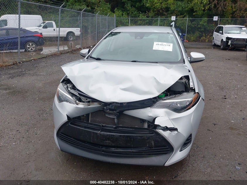 VIN 2T1BURHE8HC887365 2017 TOYOTA COROLLA LE