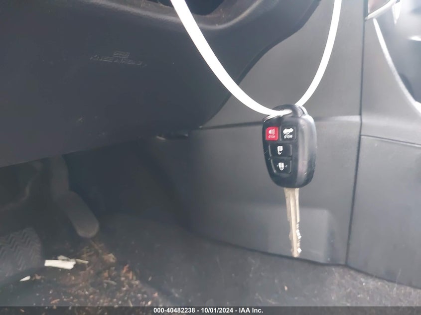 VIN 2T1BURHE8HC887365 2017 TOYOTA COROLLA LE