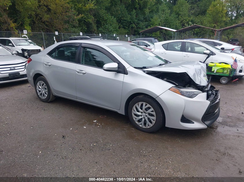 VIN 2T1BURHE8HC887365 2017 TOYOTA COROLLA LE