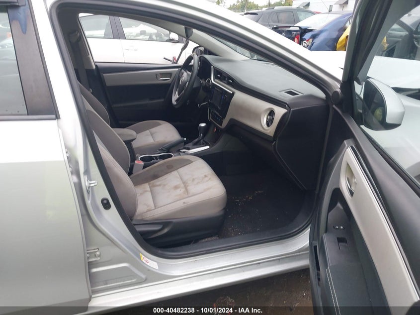 VIN 2T1BURHE8HC887365 2017 TOYOTA COROLLA LE