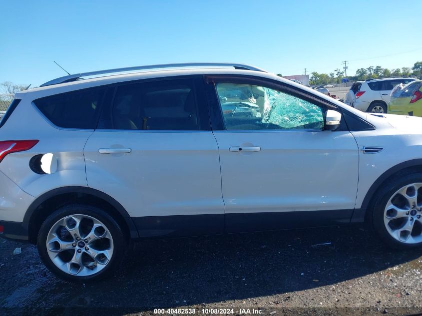 1FMCU9J9XGUB67547 2016 Ford Escape Titanium