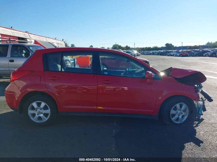 2008 Nissan Versa 1.8Sl VIN: 3N1BC13E98L446520 Lot: 40482592