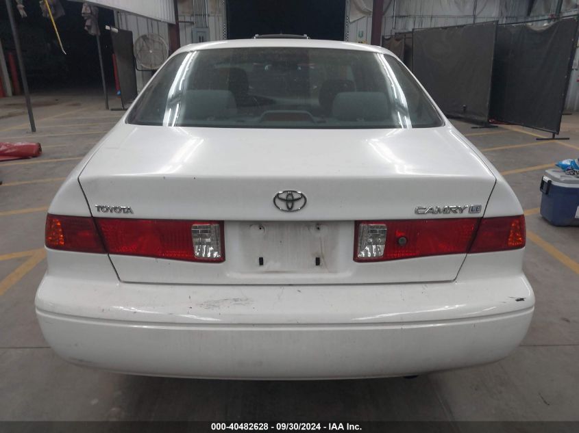 2000 Toyota Camry Le VIN: JT2BG22K2Y0429529 Lot: 40482628