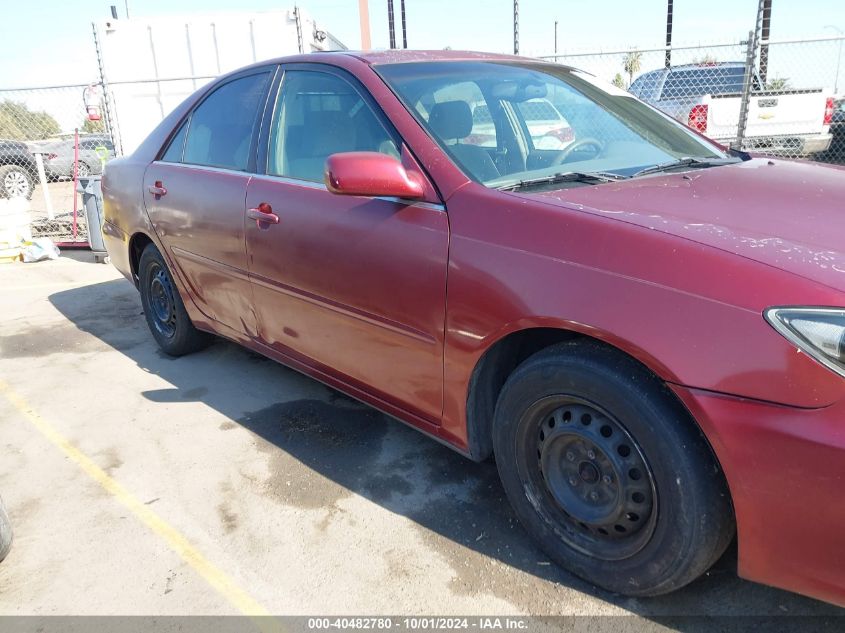 2005 Toyota Camry Le VIN: 4T1BE32K05U411792 Lot: 40482780