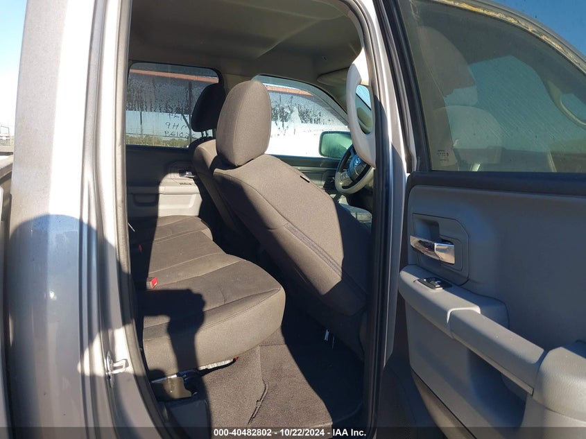 2019 Ram 1500 Classic Warlock Quad Cab 4X2 6'4 Box VIN: 1C6RR6GT3KS661570 Lot: 40482802