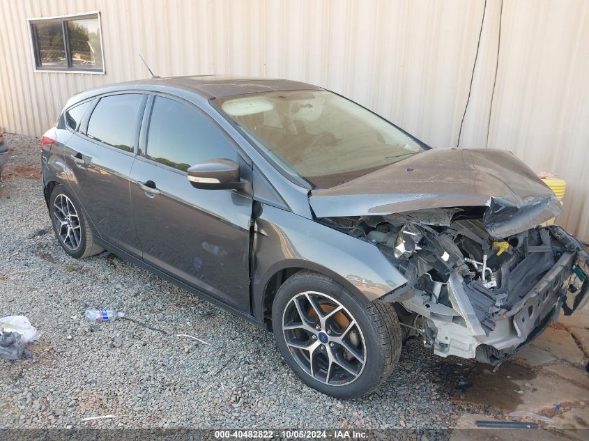 VIN 1FADP3M2XHL257533 2017 Ford Focus, Sel no.1