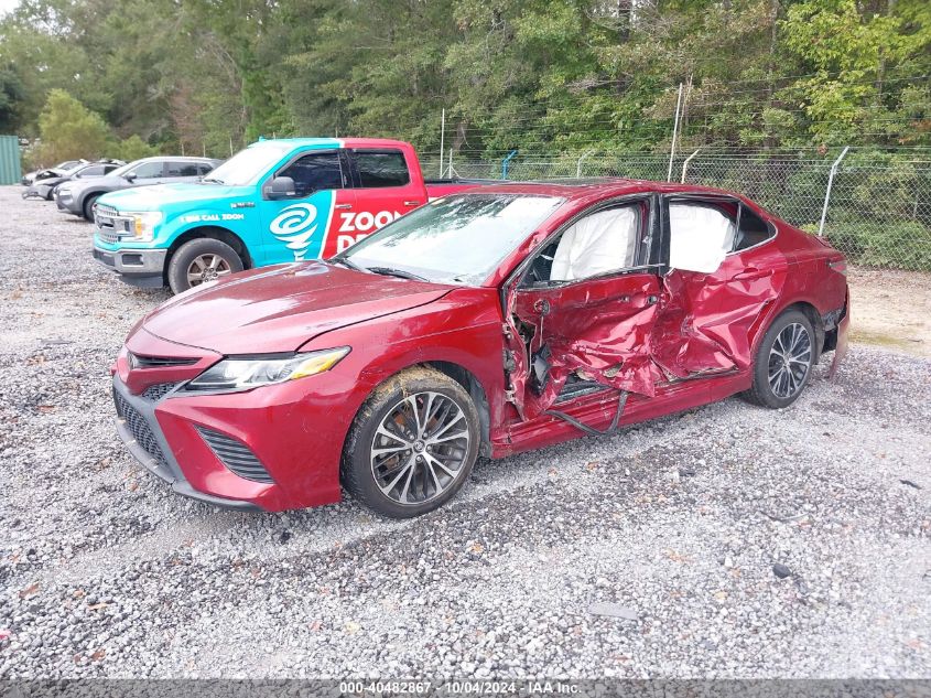 4T1B11HK6JU663466 2018 TOYOTA CAMRY - Image 2