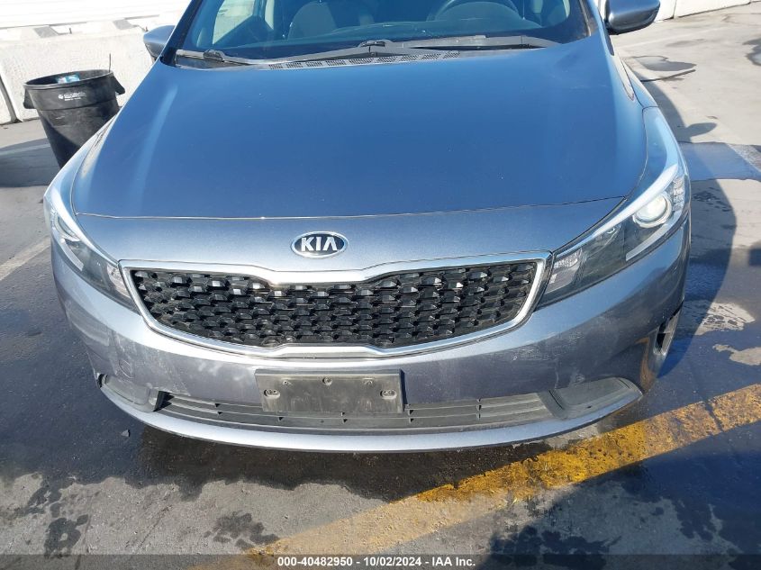 2018 Kia Forte S VIN: 3KPFL4A70JE227363 Lot: 40482950