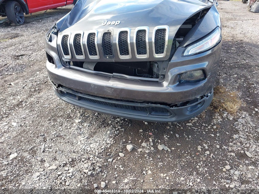 1C4PJMCB6GW183220 2016 Jeep Cherokee Latitude