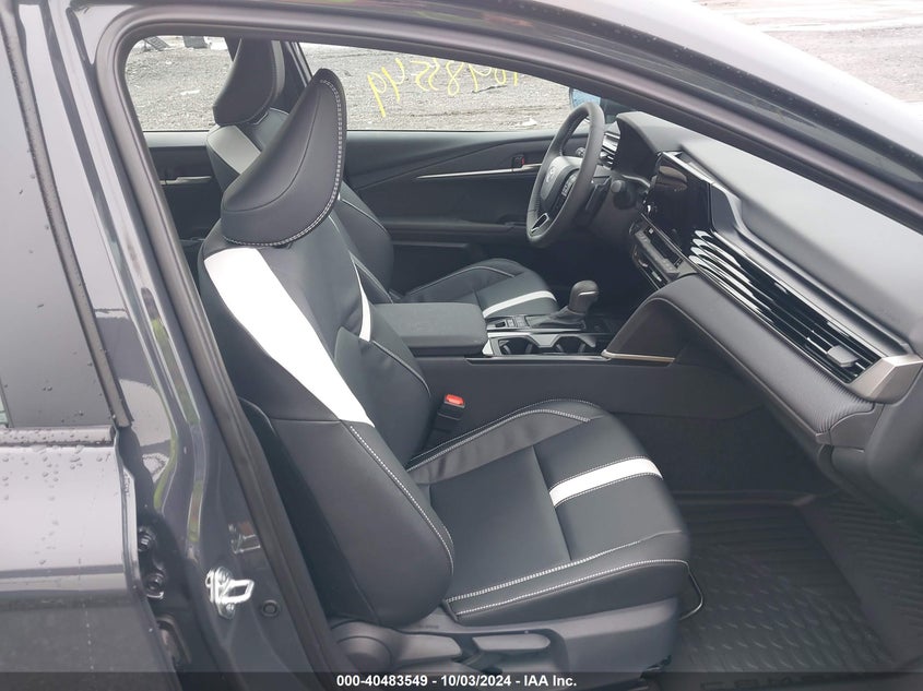 2025 TOYOTA CAMRY 2.5L I-4 DI, DOHC, V(VIN: 4T1DBADK5SU005473
