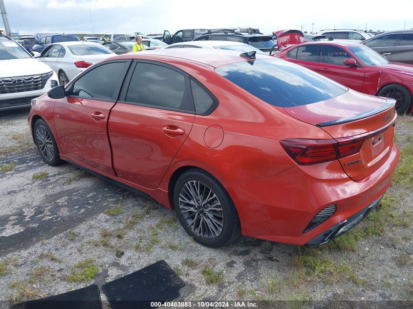 2023 KIA FORTE 2L I4   N(VIN: 3KPF54AD9PE516430