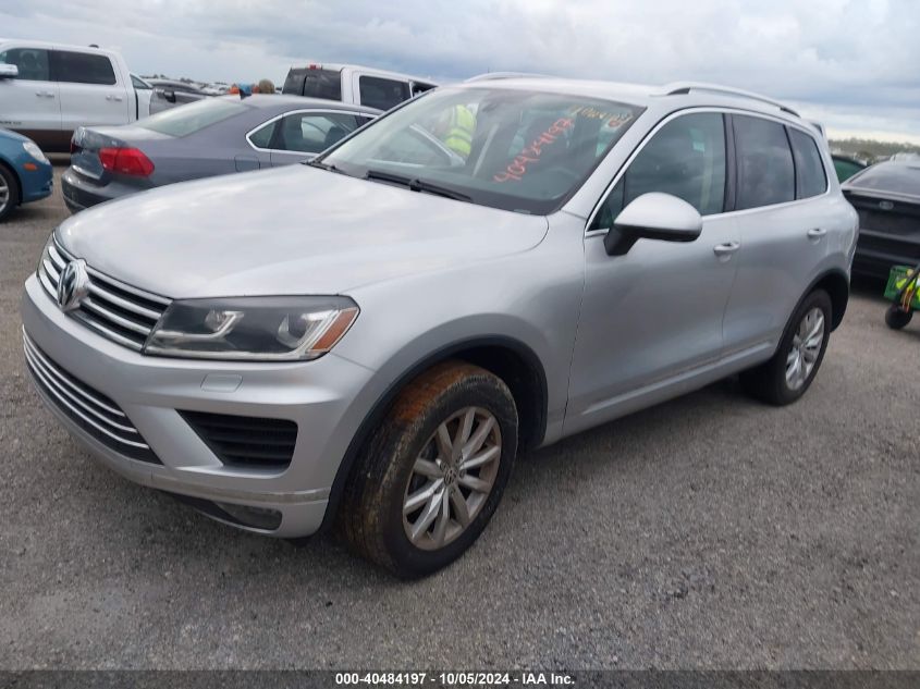 WVGEP9BP8FD002592 2015 VOLKSWAGEN TOUAREG - Image 2