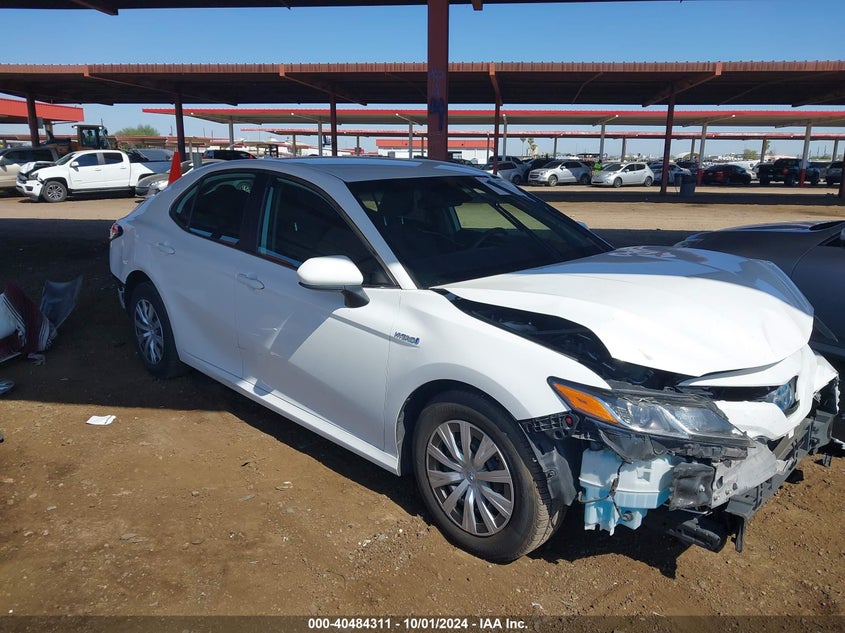 TOYOTA CAMRY HYBRID LE 2019