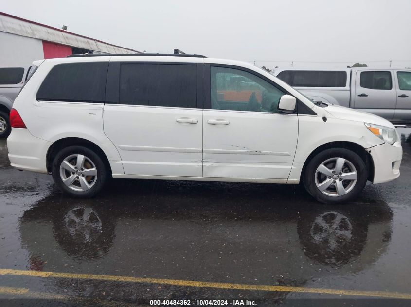 2V4RW3DG7BR634094 2011 Volkswagen Routan Se