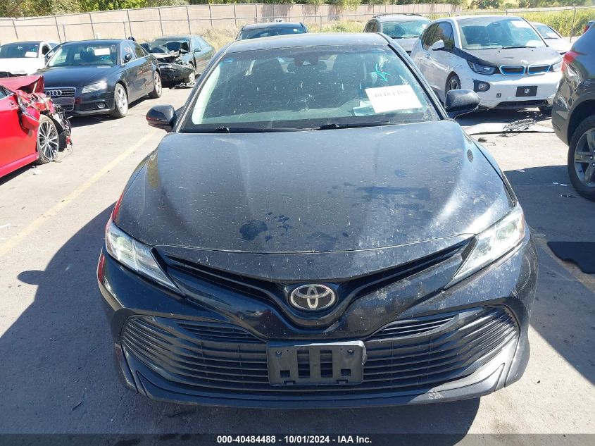 2018 Toyota Camry Le VIN: 4T1B11HK5JU557459 Lot: 40484488