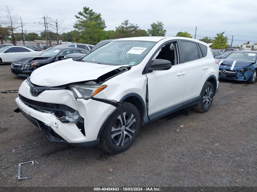2018 TOYOTA RAV4 LE VIN: 2T3BFREV0JW750964