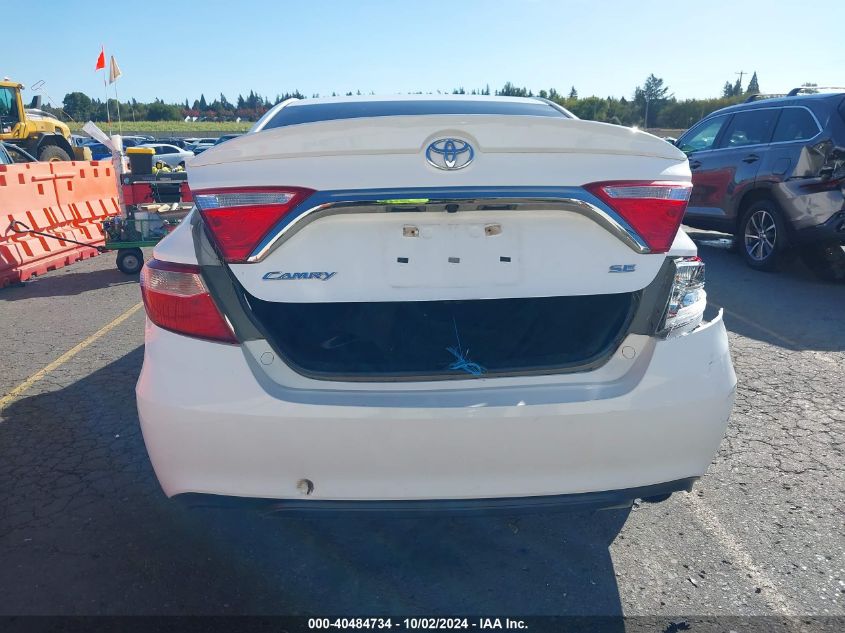 4T1BF1FK8HU380677 2017 Toyota Camry Se