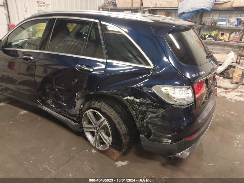 WDC0G4KB5KV123522 2019 Mercedes-Benz Glc 300 4Matic