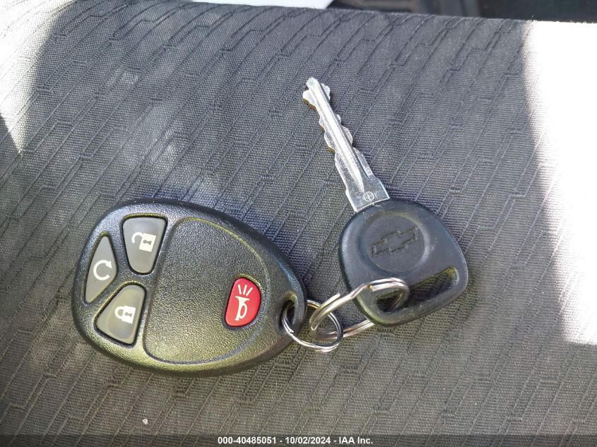 1GCPKSE37BF135726 2011 Chevrolet Silverado 1500 Lt