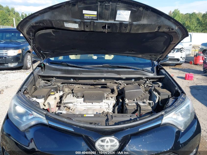 2T3WFREV3HW346147 2017 Toyota Rav4 Xle