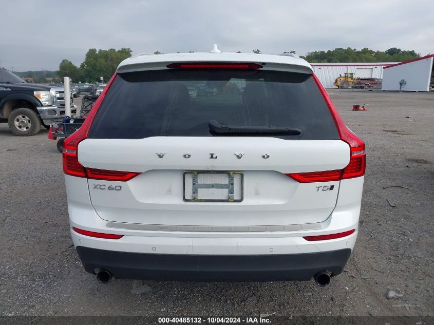 2021 Volvo Xc60 T5 Momentum VIN: YV4102RK8M1682546 Lot: 40485132